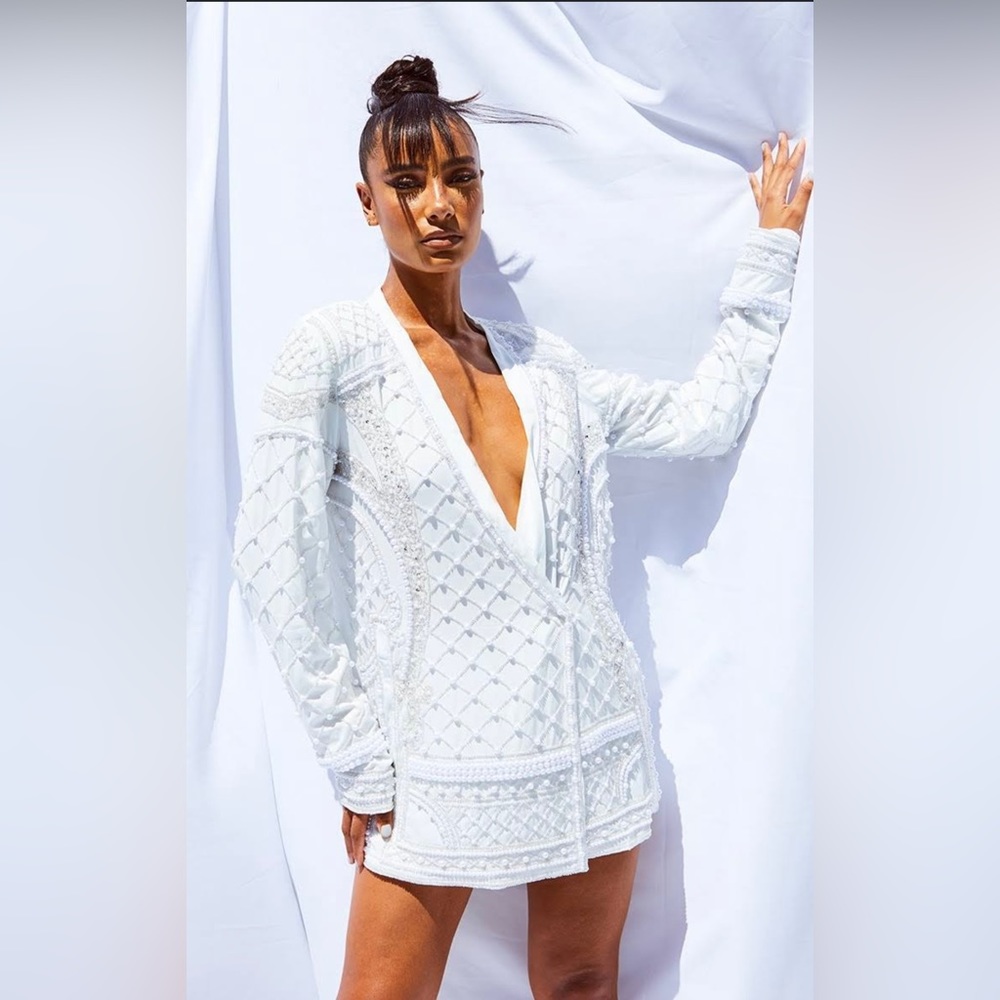 NWOT Pretty little thing White Premium Embellished Beaded Oversized blazer